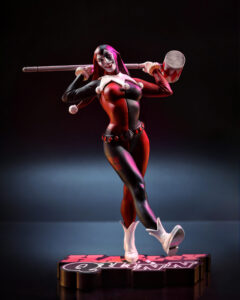 HARLEY QUINN RED WHITE AND BLACK BY STJEPAN SEJIC RESIN STATUE